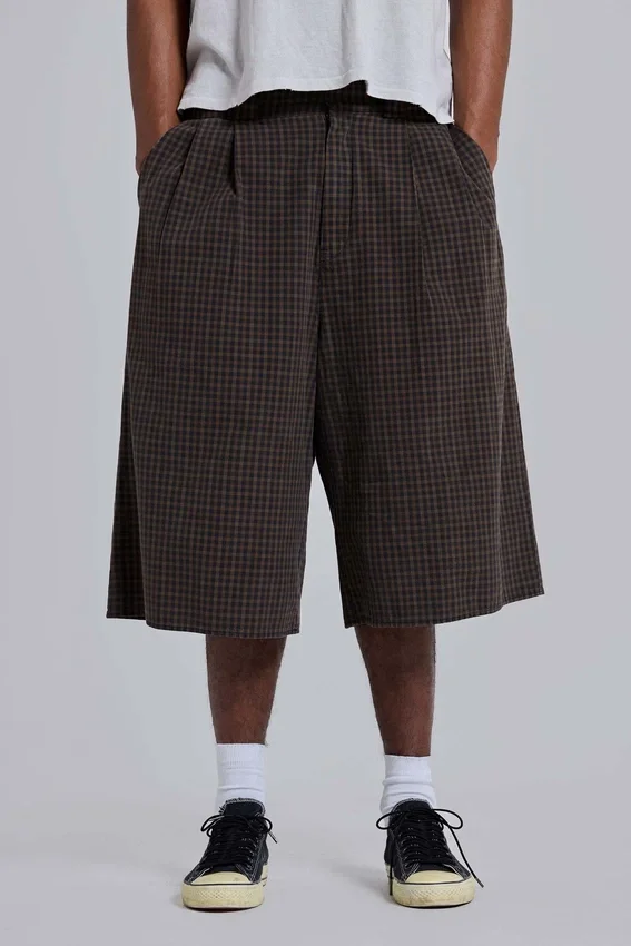 Brązowe Goliath Shorts w kratę w rozmiarze XL