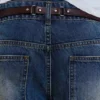 Brązowy skórzany pasek typu „saddle skinny”
