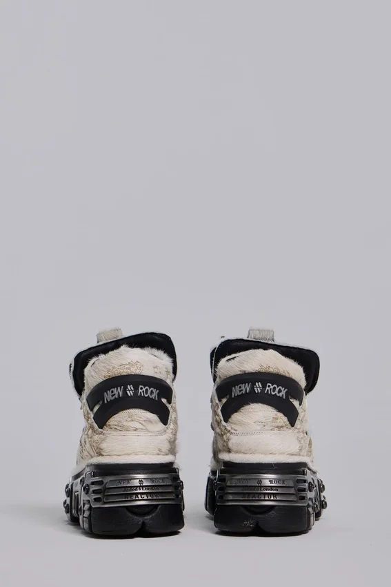 Buty „Scripture Tower”