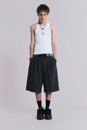 Ciemne Goliath Shorts w kratę