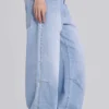 Colossus Jeans w jasnoniebieskim odcieniu