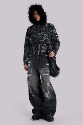 Colossus Jeans XL z efektem postarzenia i łańcuchowymi detalami