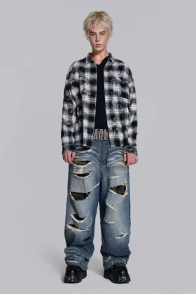 Colossus Jeans XL z podartymi nogawkami i ukrytym wzorem kamuflażu