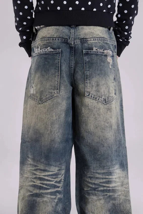 Colossus Jeans z niskim stanem w stylu „Dirty”