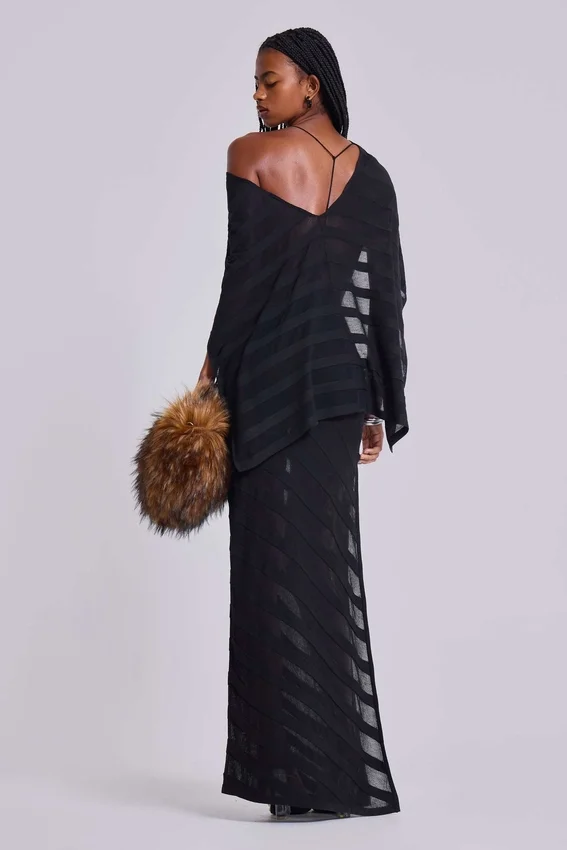 Czarna dzianinowa sukienka maxi Noir