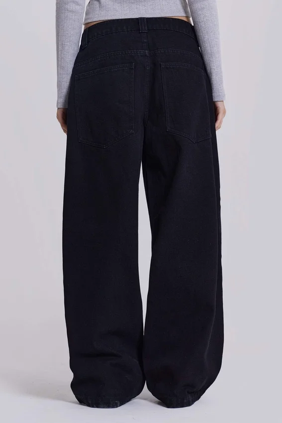 Czarne Colossus Jeans