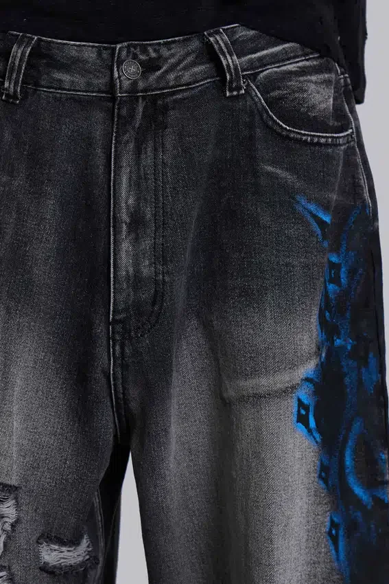 Czarne Colossus Jeans XL z przetarciami i nadrukiem Spike Airbrush