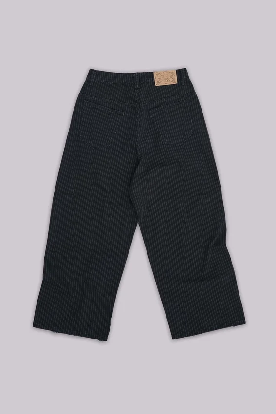Czarne Jeansy Colossus XL w cienką prążkowaną kratkę