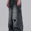 Czarne jeansy XL Colossus z efektem erozji