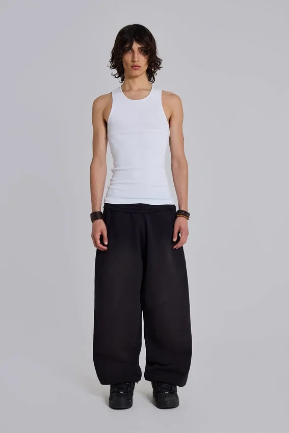 Czarne, luźne spodenki Monster Joggers z mankietami