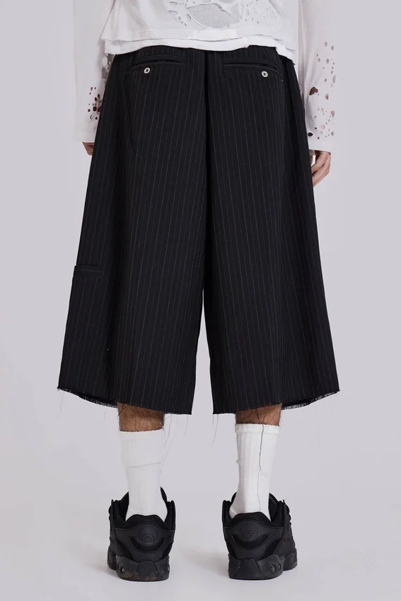Czarne szorty typu baggy „Goliath” w prążki w rozmiarze XL