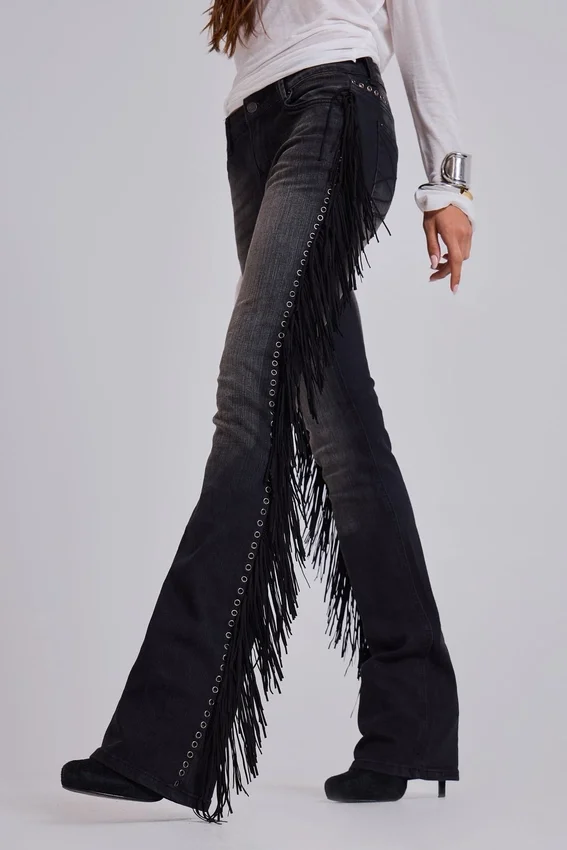 Jeansy z frędzlami El Topo w stylu bootcut w czarnym wykończeniu