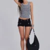 Kamizelka „Eye Contact” z oczkami w paski na Topach