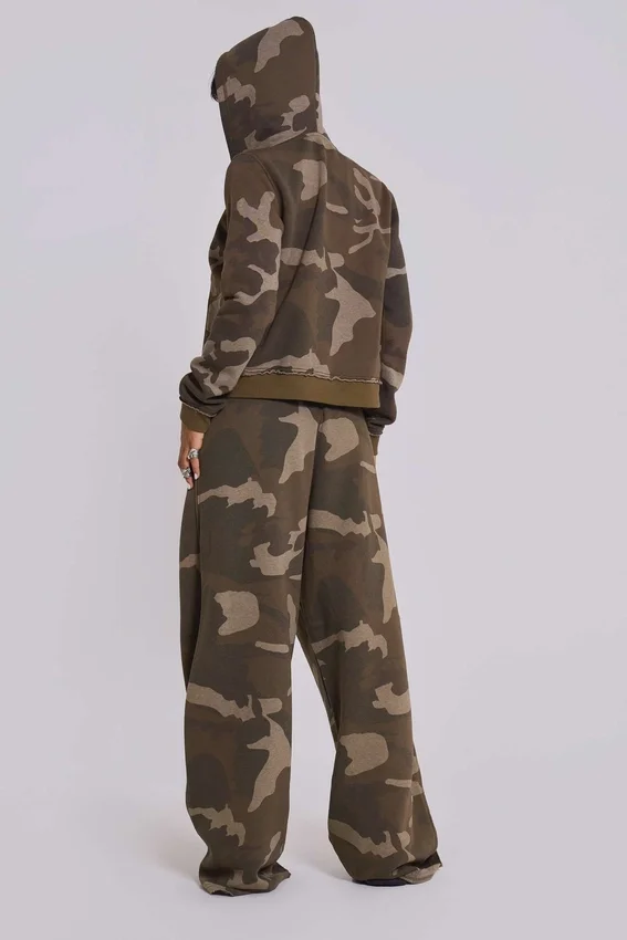 Luźne spodnie dresowe Camo Monster Joggers