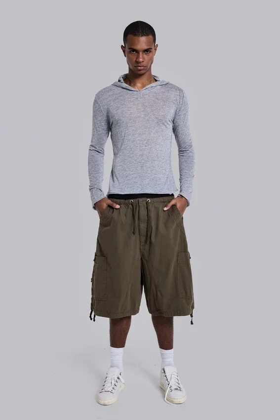 Luźne szorty Parachute Cargo w kolorze khaki