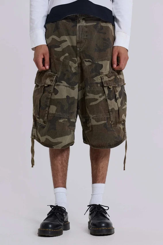 Luźne szorty w kamuflażu Cadet