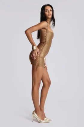 Metaliczna mini sukienka typu bandage „Idol” w kolorze brązowym