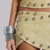 Mini spódniczka Vinta z imitacji skóry PU z ćwiekami