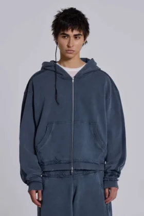 Niebieska sportowa bluza z kapturem „Monster Hoodie” o luźnym kroju