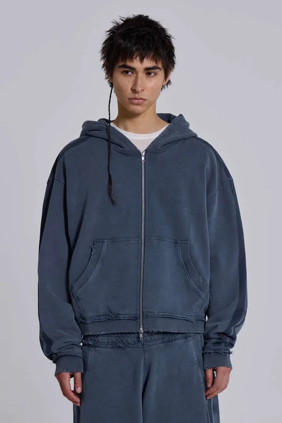 Niebieska sportowa bluza z kapturem „Monster Hoodie” o luźnym kroju