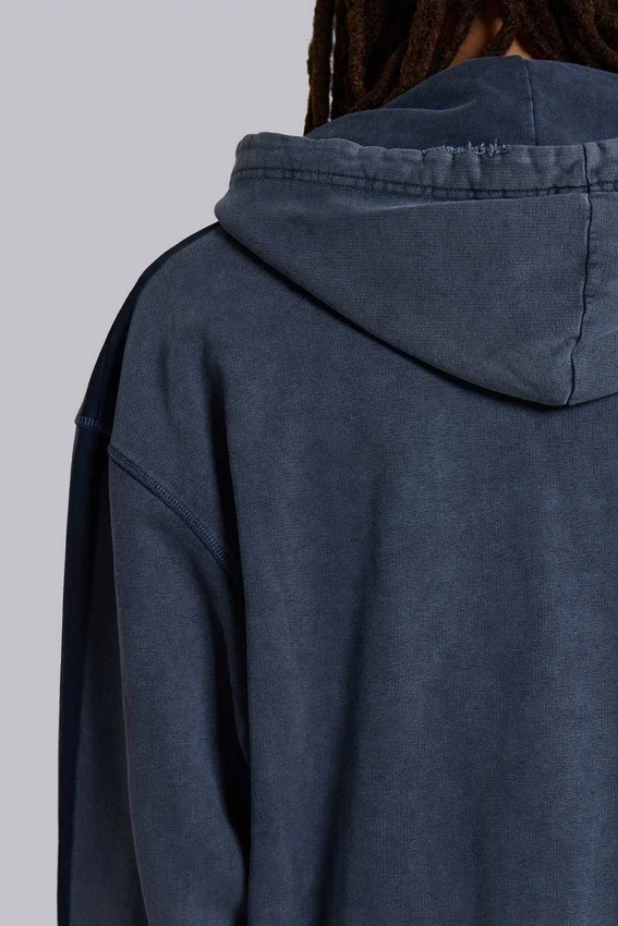 Niebieska sportowa bluza z kapturem „Monster Hoodie” o luźnym kroju