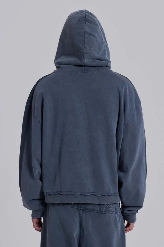 Niebieska sportowa bluza z kapturem „Monster Hoodie” o luźnym kroju