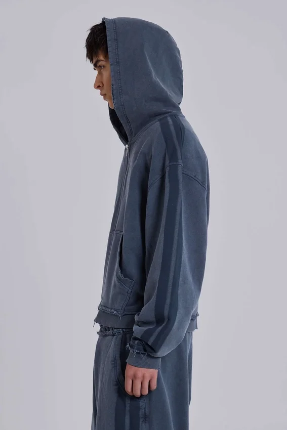 Niebieska sportowa bluza z kapturem „Monster Hoodie” o luźnym kroju