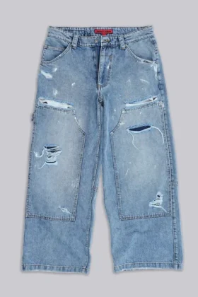Niebieskie jeansy stolarza w stylu vintage z efektem postarzenia