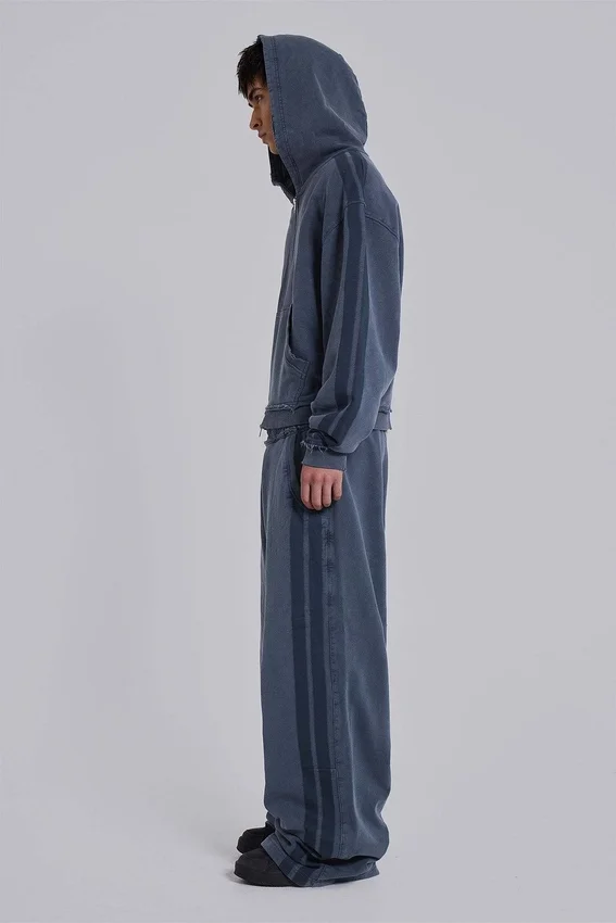 Niebieskie sportowe, luźne Monster Joggers