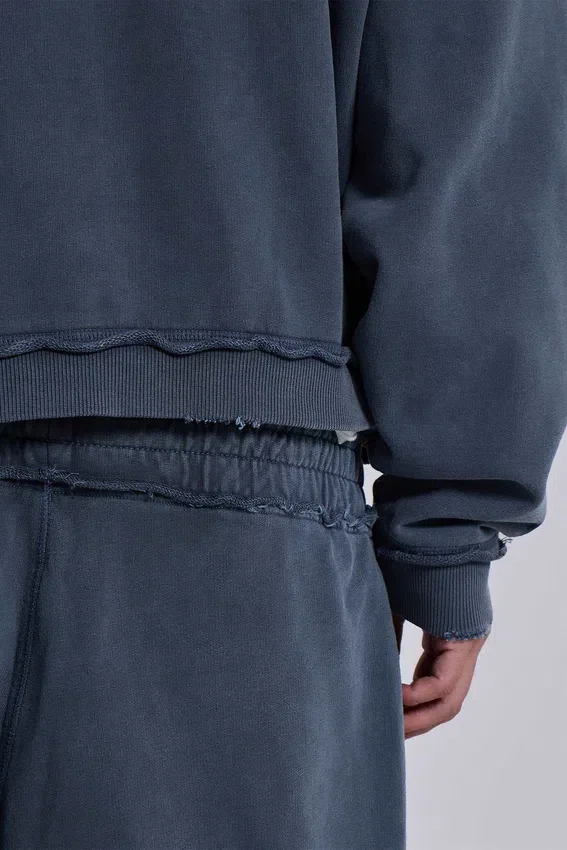 Niebieskie sportowe, luźne Monster Joggers