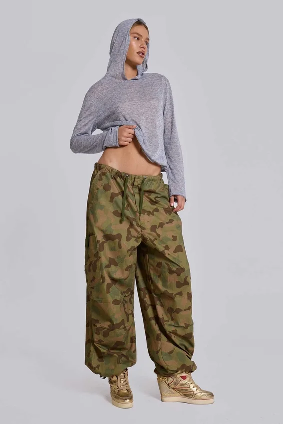 Parachute Pants w kamuflażu kaczki