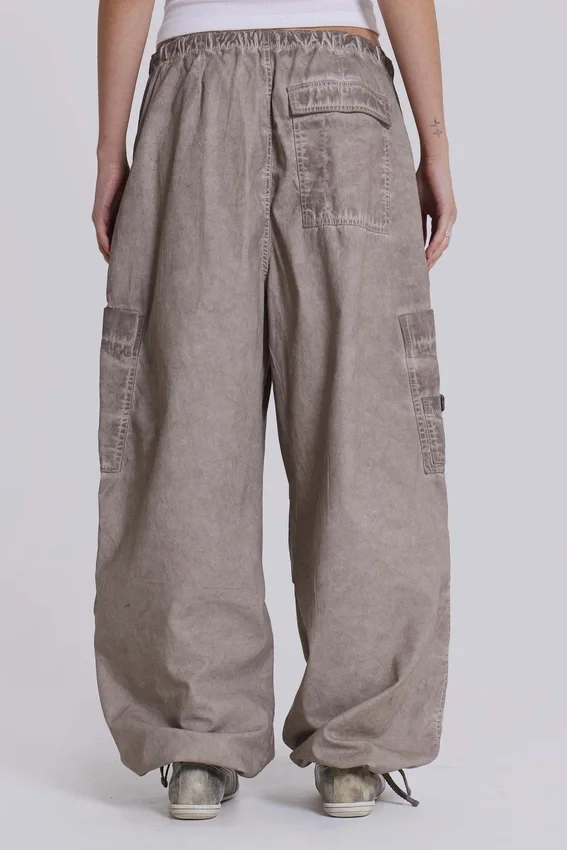 Parachute Pants w wykończeniu Stone Oil Wash