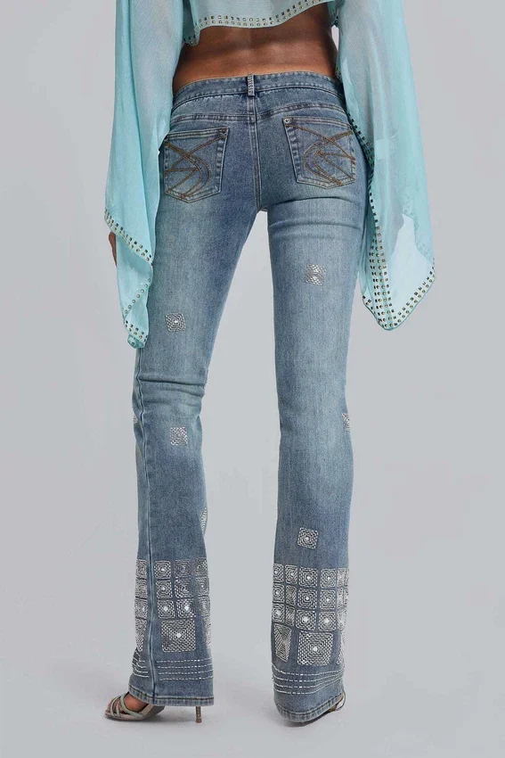 Ręcznie wyszywane jeansy Cooper o kroju bootcut