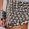 Sarong z szydełkowej dzianiny z metalowymi koralikami marki Selka