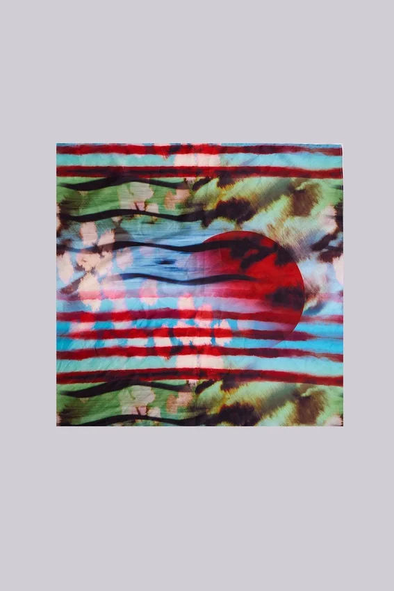 Satynowy szalik-bandana Solaris z wieloma możliwościami noszenia