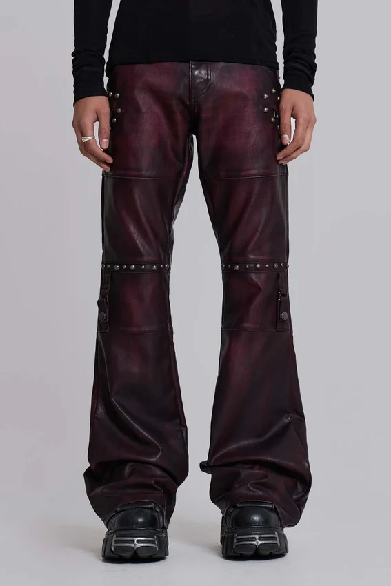 Spodnie bootcut „Drift” z imitacji skóry w kolorze bordowym z ćwiekami
