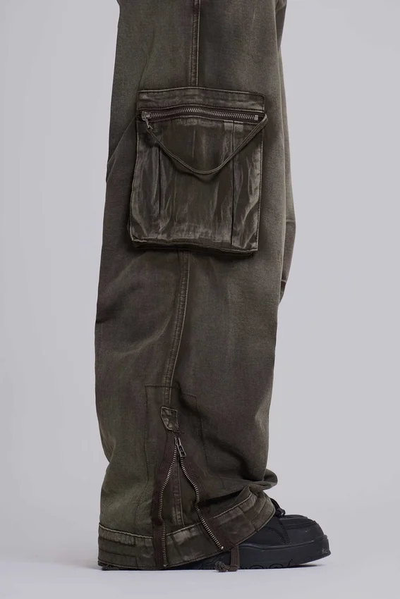 Spodnie cargo „Trooper” w kolorze wyblakłego khaki