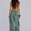 Spodnie cargo Utility w kolorze khaki