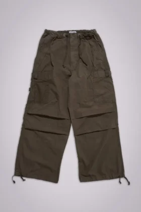 Spodnie Parachute Cargo w kolorze khaki