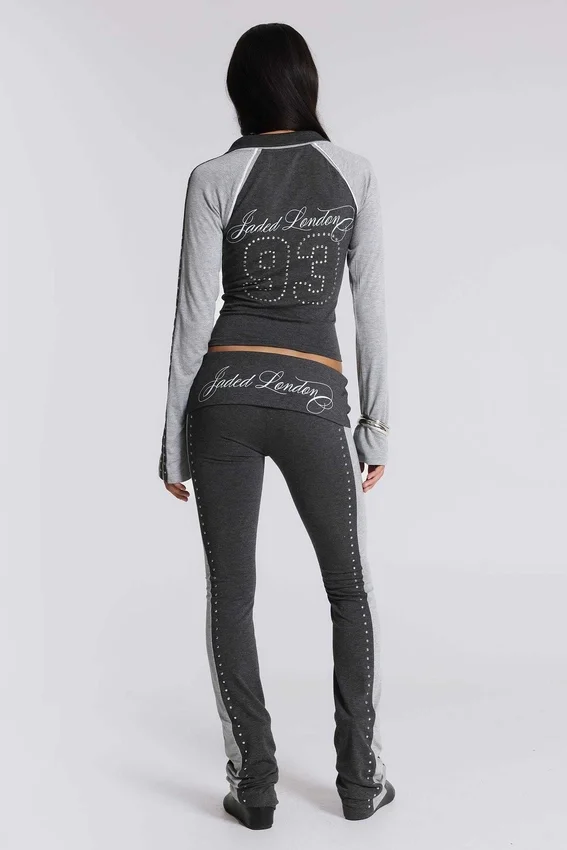 Sportowe spodnie Rynna z podwiniętymi nogawkami typu bootcut