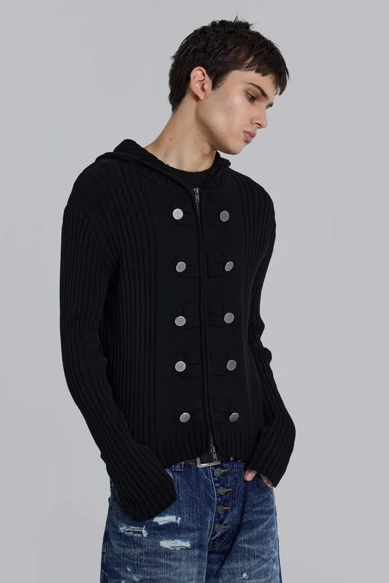 Sweter z kapturem w stylu militarnym