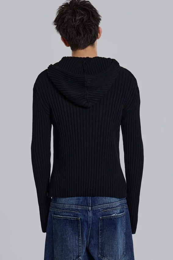Sweter z kapturem w stylu militarnym