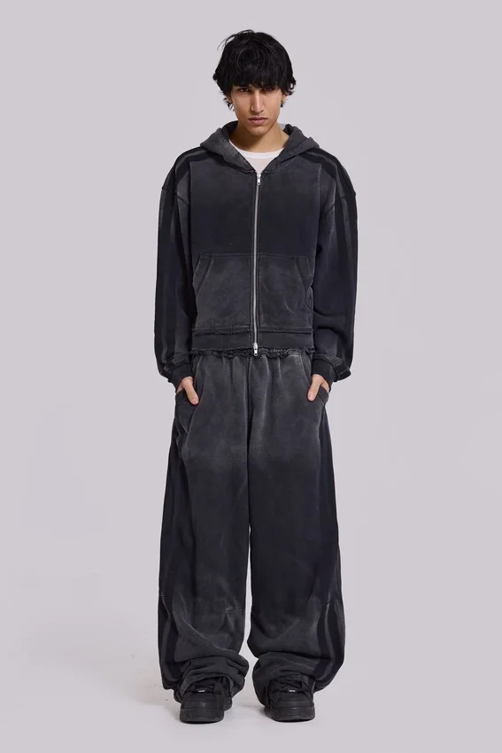 Szare, luźne spodnie dresowe „Monster Joggers” w stylu sportowym