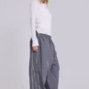 Szare spodnie dresowe Vapor