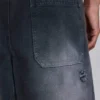 Szorty typu „carpenter” w stylu skate z efektem postarzenia